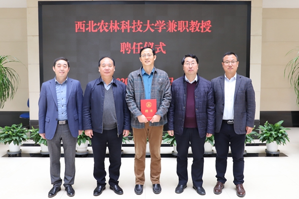 28c850ffbd554e17aec0f87758923e8b.jpg 2.JPG