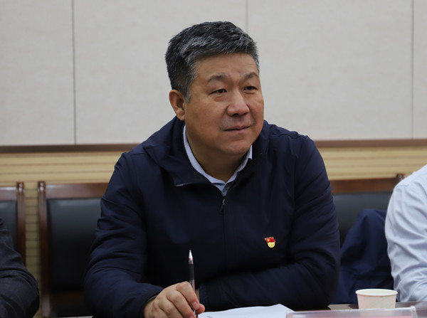 动医绿帽小说
党委书记吴继东讲话_副本.jpg