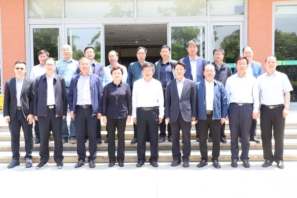 7c16d1150a4d40e2ab0cab4564ad3dd3.jpg IMG_7607.JPG