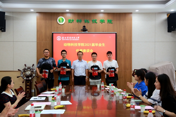 631870faafcf4e90934aa713a5a5e159.jpg 7335a0b1392e4384b4dadaad5ba1cae4.jpg