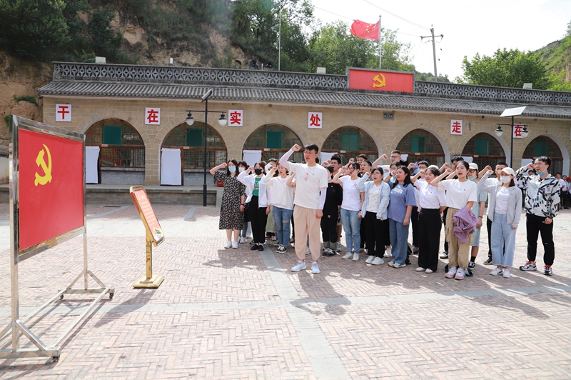 7f2ff54a27a545bb814f454443f498e0.jpg 7f2ff54a27a545bb814f454443f498e0.jpg