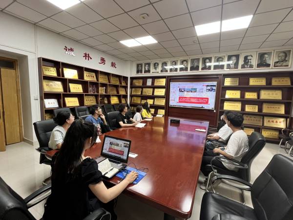 7a086ce0c67948dda2743b6b37402c70.jpg IMG_2037(1).jpg