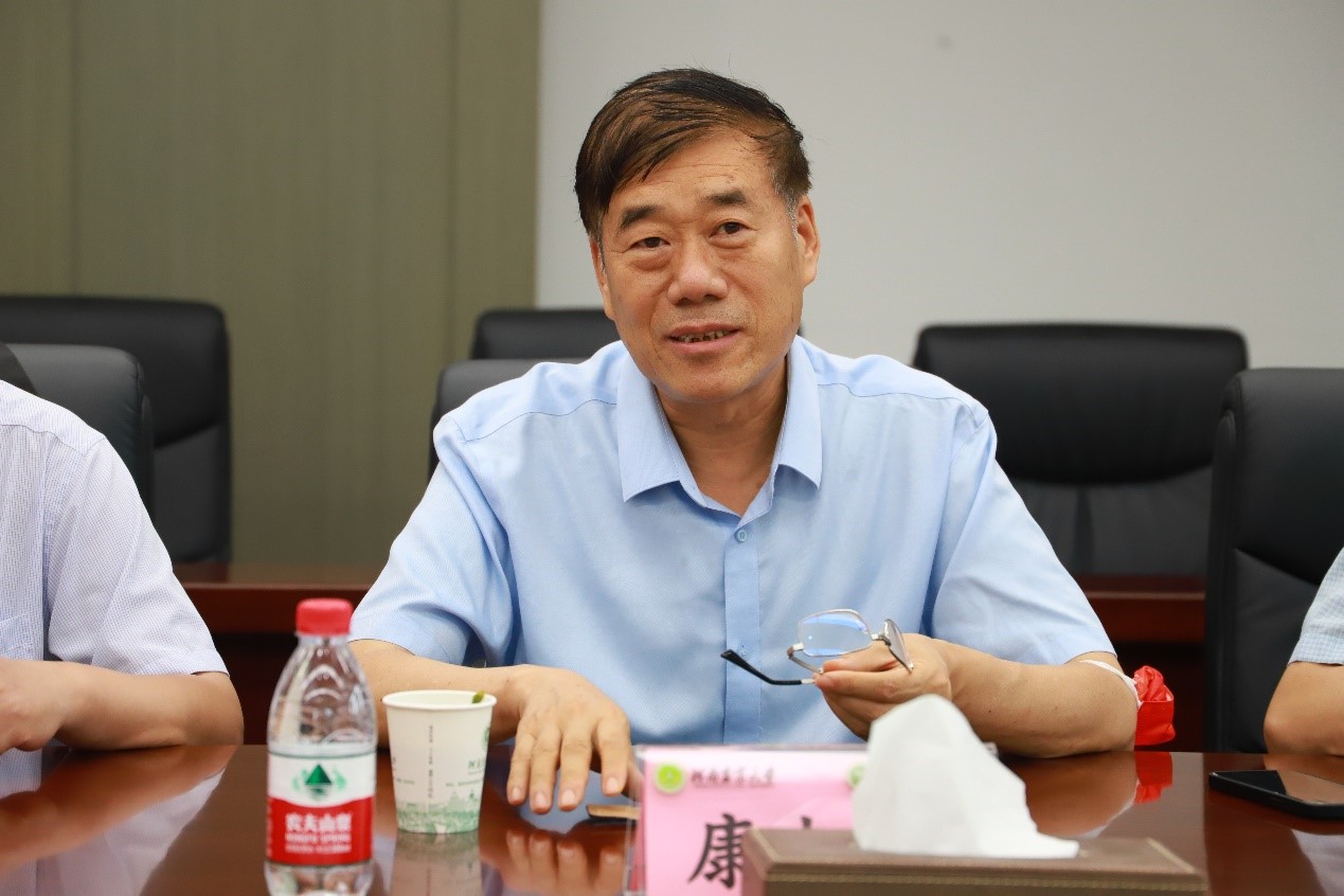 238227c6d2cf4b6784afae54050169bd.jpg 238227c6d2cf4b6784afae54050169bd.jpg