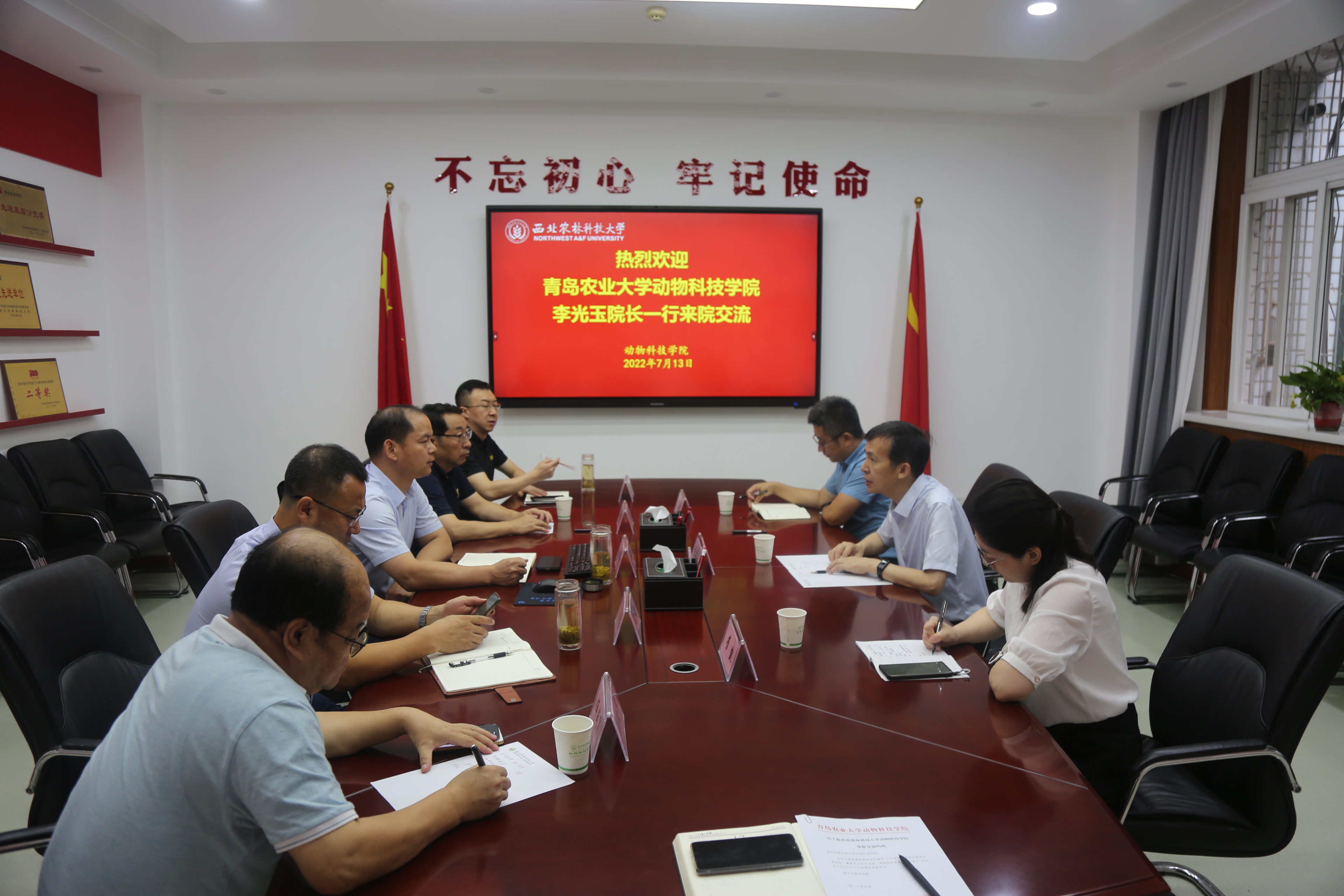 45c9266848fa4d56976386241a7e7487.jpg 45c9266848fa4d56976386241a7e7487.jpg