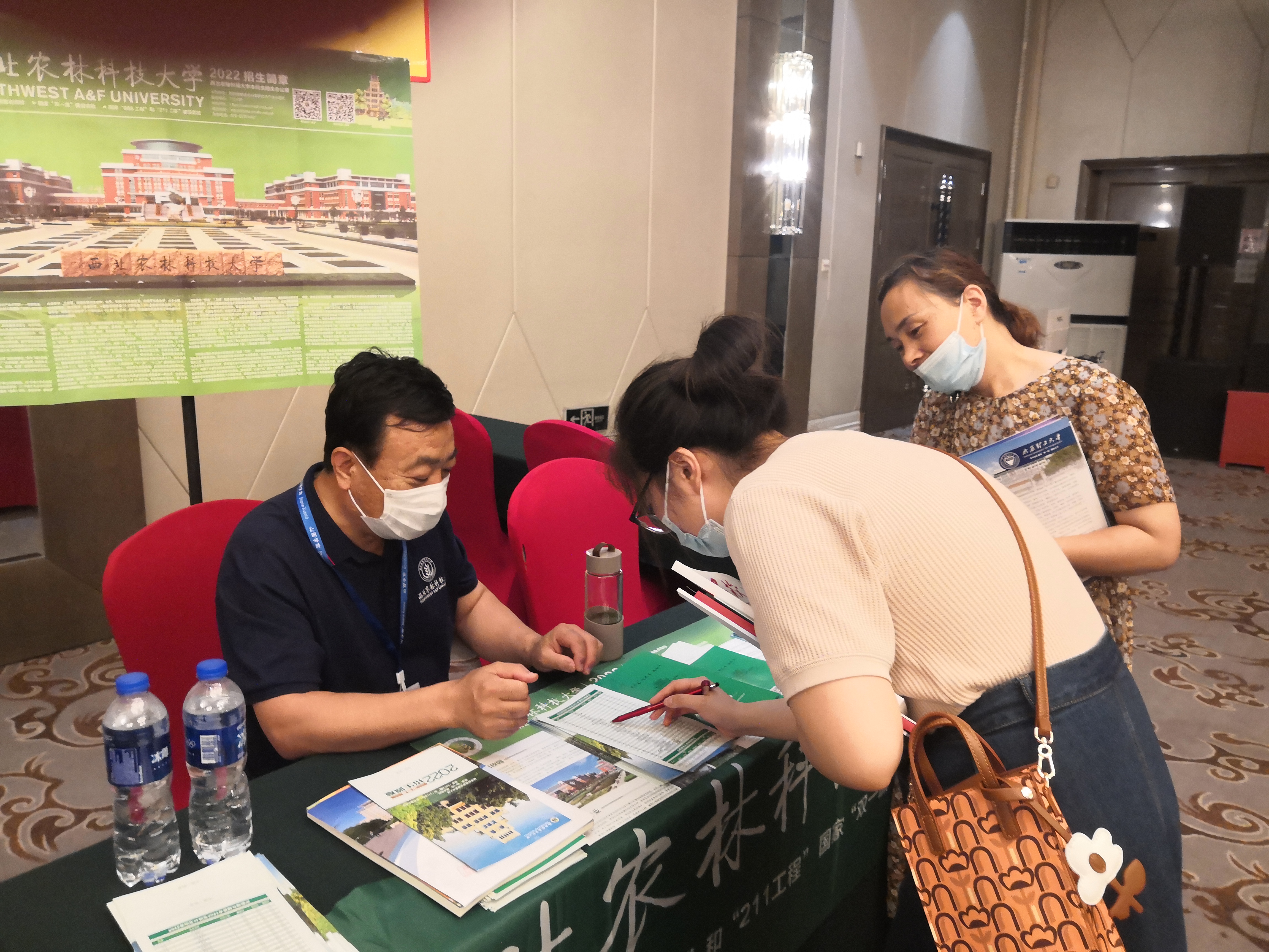 abbbcf0852bf4c0f8b5f384553bada99.jpg abbbcf0852bf4c0f8b5f384553bada99.jpg