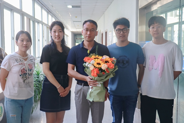 59047f094b644161ab509a4fcd30821f.jpg IMG_2547.JPG