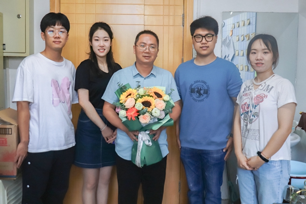 bdb998d0884841ef8b1410d2b80c40a7.jpg IMG_2491.JPG