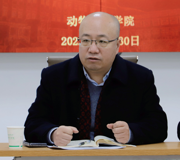 d01fec0e682d4c649131b65850b6bc1e.jpg 111.jpg