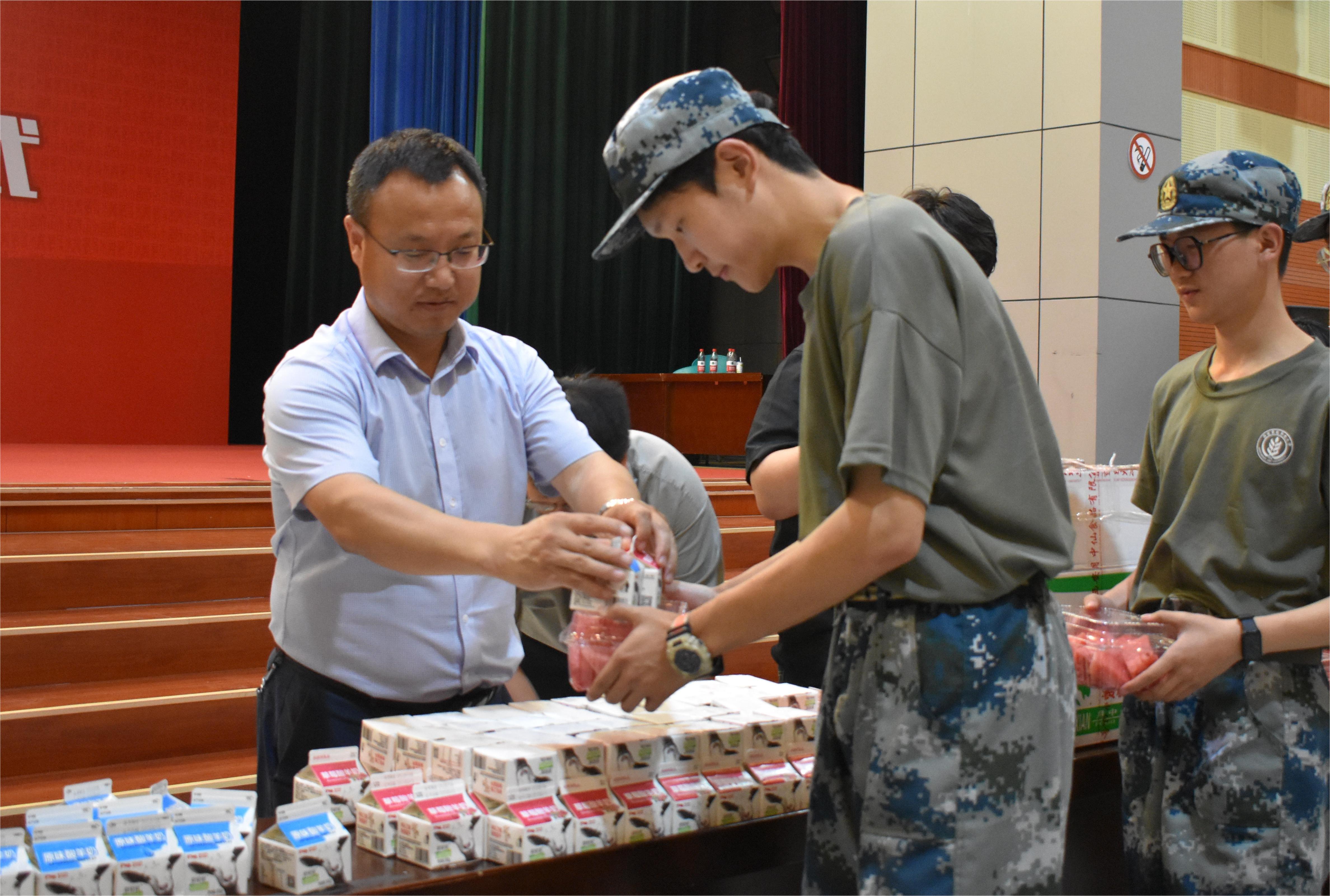 1adeb4ef94bf42df95ea81fe6cb2f4ca.jpg 1adeb4ef94bf42df95ea81fe6cb2f4ca.jpg