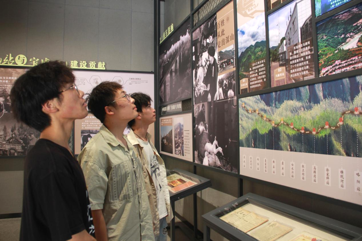 92da6e453c5e400aa63b22cce661d804.png 92da6e453c5e400aa63b22cce661d804.png